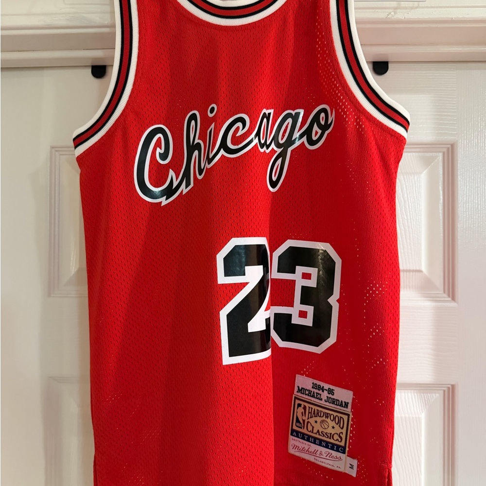 Youth Mitchell & Ness Chicago Bulls Jersey #23 Michael Jordan